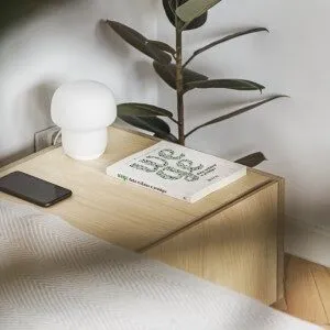 Minimalistyczna szafka nocna ze sklejki brzozowej, meble w stylu japońskim, meble ze sklejki, meble w stylu japandi, mable w stylu minimalistycznym